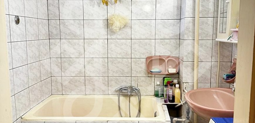 Apartament cu 2 camere de vanzare in zona Bulevardul Decebal