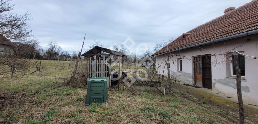 Casa cu teren 1281 mp de vanzare zona Oncea, Oradea