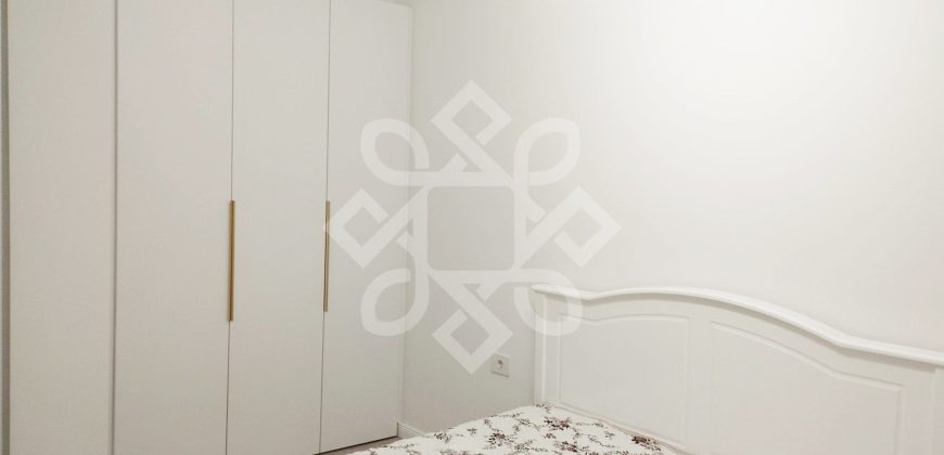 Apartament 3 camere de inchiriat in zona centrala