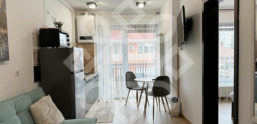 Apartament ultracentral cu 2 camere de inchiriat in Oradea