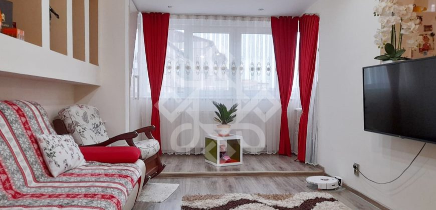 Apartament tip AN cu 3 camere pe strada Lacul Rosu, Oradea