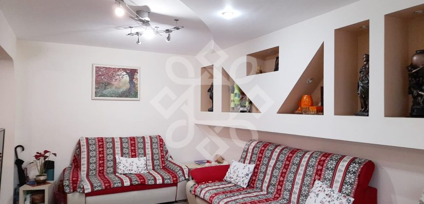 Apartament tip AN cu 3 camere pe strada Lacul Rosu, Oradea