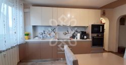 Apartament tip AN cu 3 camere pe strada Lacul Rosu, Oradea