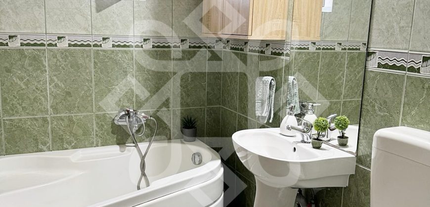 Apartament cu 3 camere de inchiriat in zona Onestilor