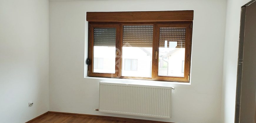 Casa noua tip duplex, 4 camere in Santandrei, Bihor.