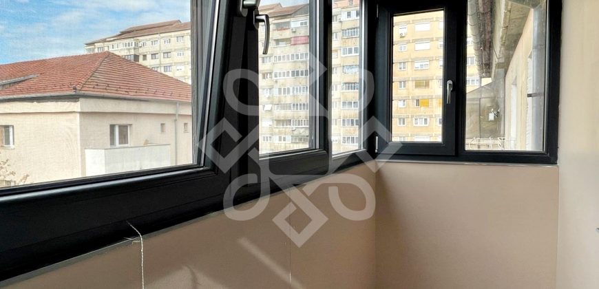 Apartament modern cu 3 camere de vanzare in Rogerius