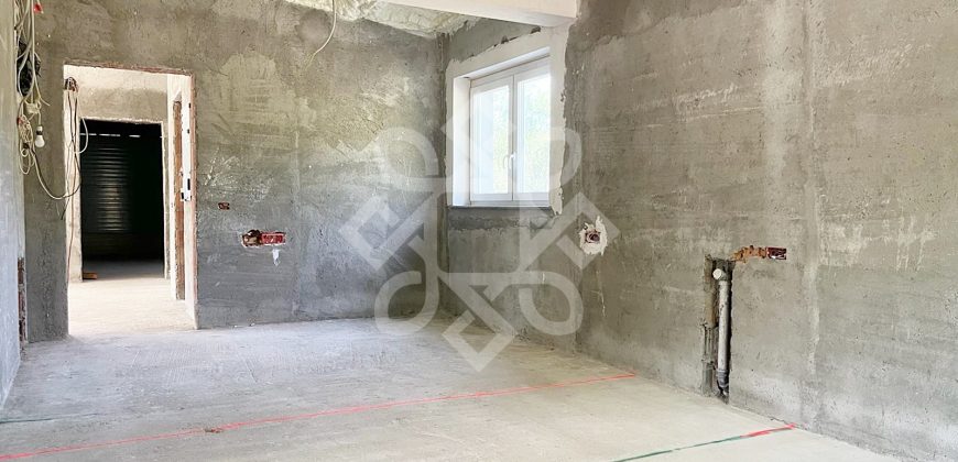 Casa noua cu teren 1516 mp in zona Hanul Pescarilor