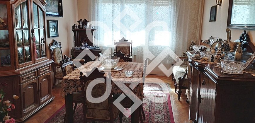 Apartament ultracentral 118mp de vanzare in Oradea