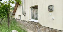 Casa cu teren 2052 mp in Saldabagiu de Munte