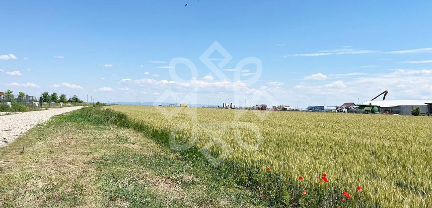 Teren intravilan pentru investitii de vanzare zona Fan Courier