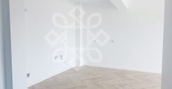 Apartament cu 3 camere in Prima Arena