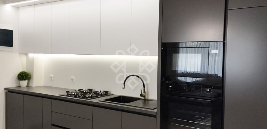 Apartament 2 camere lux de inchiriat bloc exclusivist ultracentral