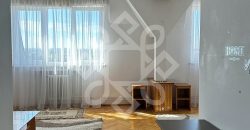 Apartament cu 3 camere de inchiriat pe Calea Aradului, Oradea