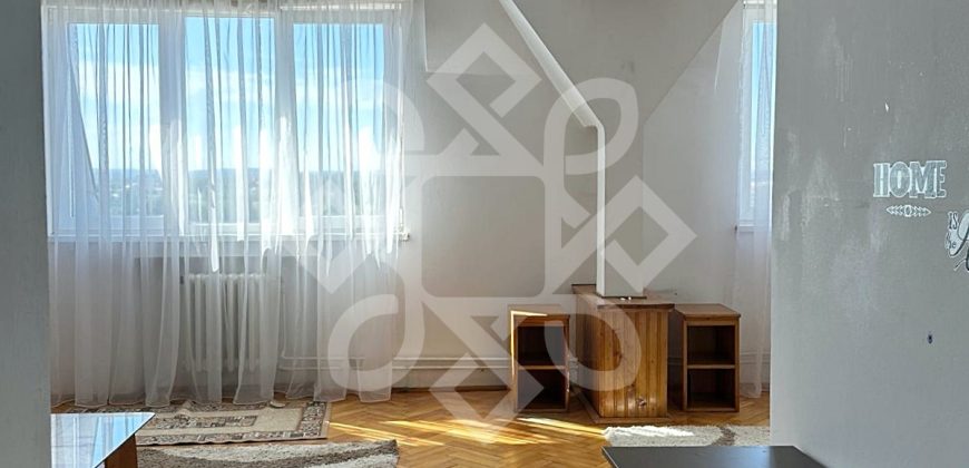 Apartament cu 3 camere de inchiriat pe Calea Aradului, Oradea