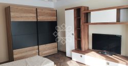 Casa cu 3 camere de inchiriat zona Onestilor