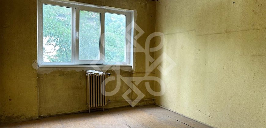 Apartament cu 3 camere de vanzare in Rogerius, Oradea