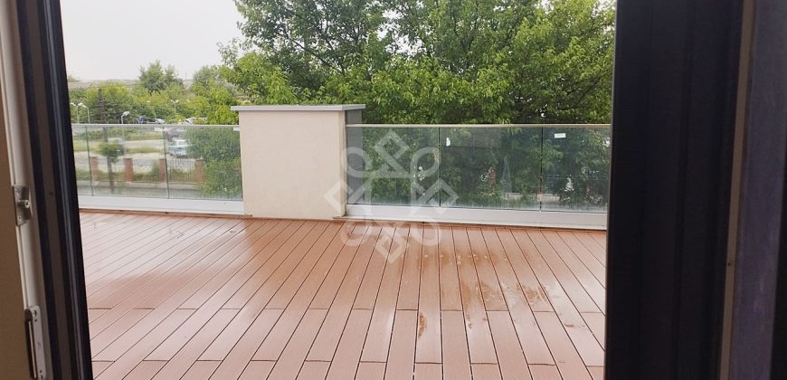 Apartament cu 3 camere de inchiriat cartierul Luceafarul