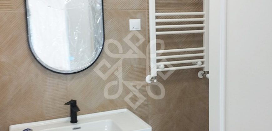 Apartament cu 3 camere de inchiriat cartierul Luceafarul