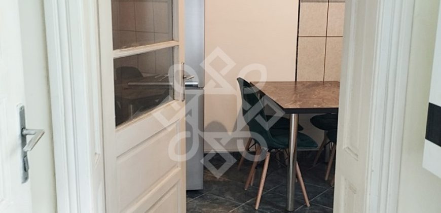 Casa cu 3 camere de inchiriat zona Onestilor