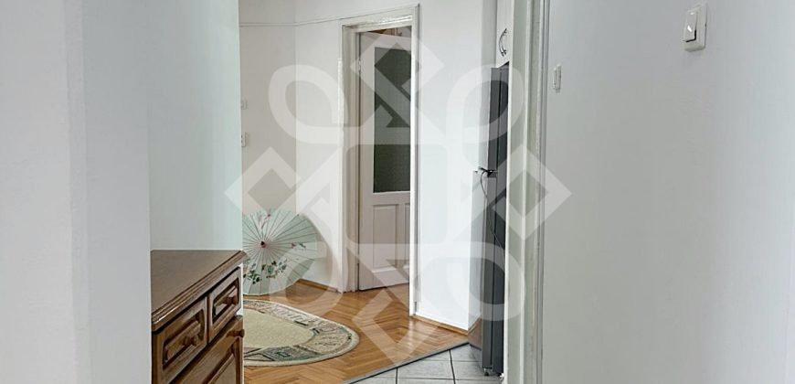 Apartament cu 3 camere de inchiriat pe Calea Aradului, Oradea