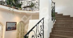 Casa cu 5 camere la curte comuna, ultracentral in Oradea