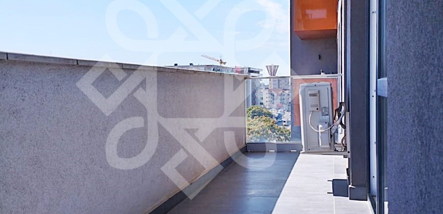 Apartament nou cu 3 camere in Prima Urbana