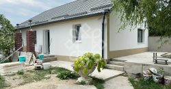 Casa pe nivel cu teren 652 mp de vanzare in Santandrei