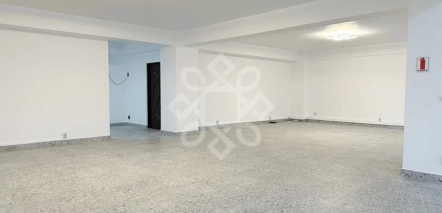 Spatiu comercial 142 mp de vanzare in bloc nou Iosia