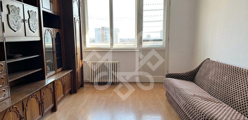 Apartament cu 3 camere decomandate pe Bld Dacia, Oradea