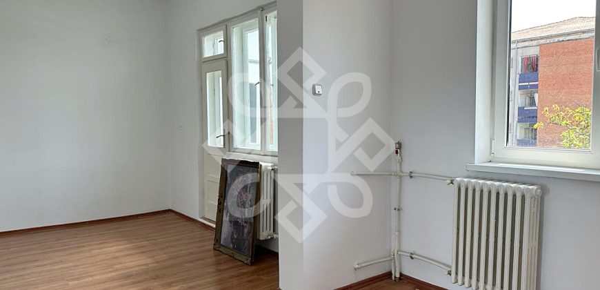 Apartament cu 1 camera de vanzare in zona Cantemir, Oradea