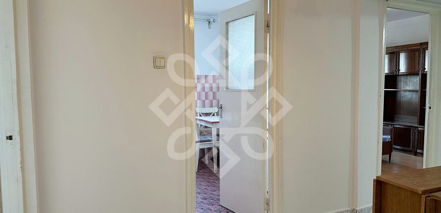 Apartament cu 3 camere decomandate pe Bld Dacia, Oradea