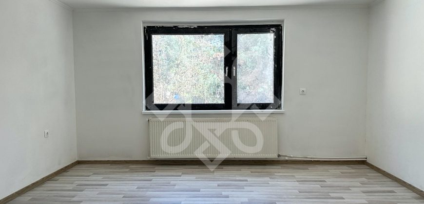 Casa pe nivel cu teren 652 mp de vanzare in Santandrei