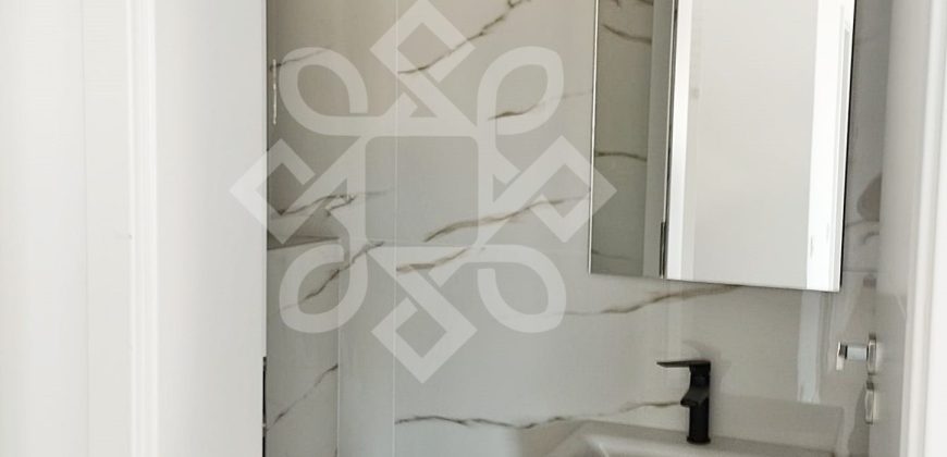 Apartament cu 3 camere in Prima Urbana