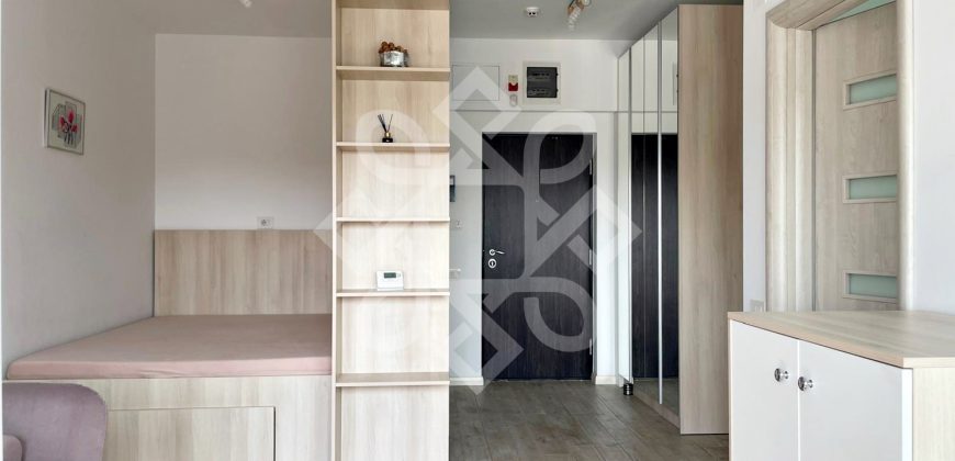 Apartament cu o camera de vanzare in cartierul Luceafarul, Oradea
