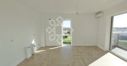 Apartament decomandat cu 3 camere in Prima Arena