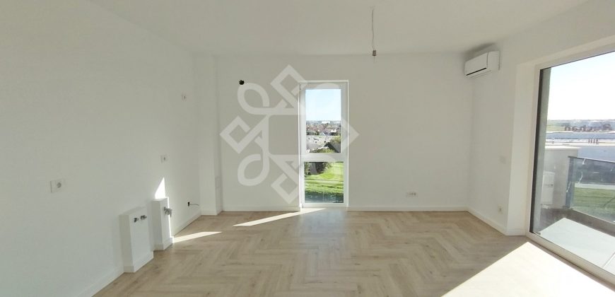 Apartament decomandat cu 3 camere in Prima Arena
