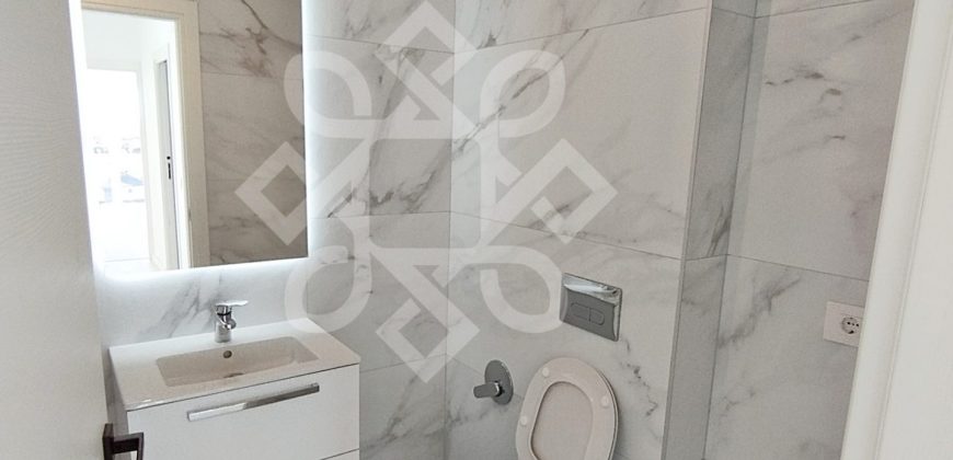 Apartament decomandat cu 3 camere in Prima Arena