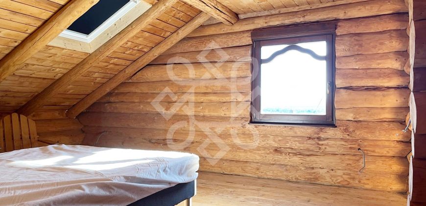 Casa de vacanta din busteni, zona superba la 27 km de Oradea