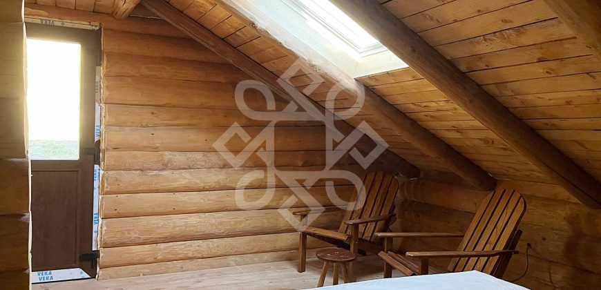 Casa de vacanta din busteni, zona superba la 27 km de Oradea