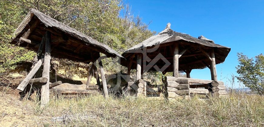 Casa de vacanta din busteni, zona superba la 27 km de Oradea