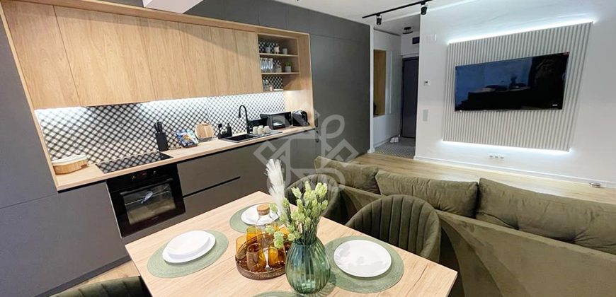 Apartament modern 3 camere de inchiriat in cartierul Luceafarul