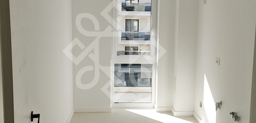 Apartament decomandat cu 2 camere in Prima Arena