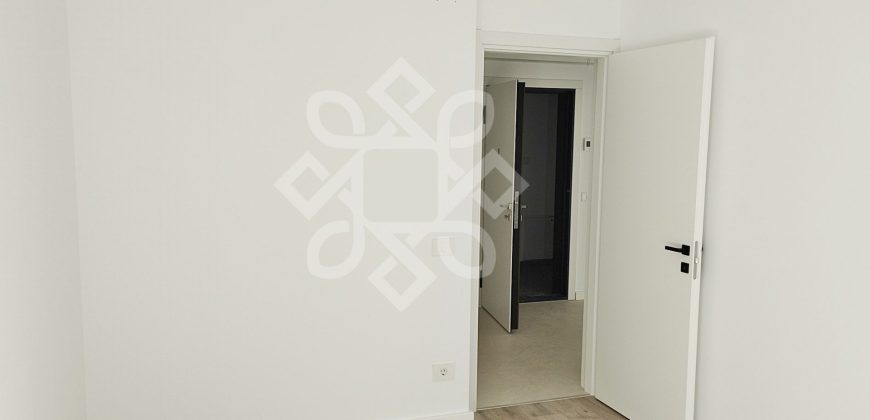 Apartament decomandat cu 2 camere in Prima Arena