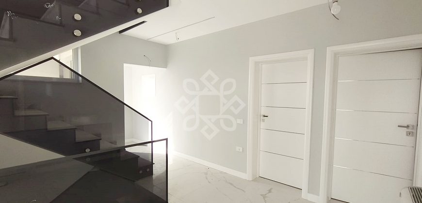 Aparthotel nou de vanzare amplasat in Baile Felix