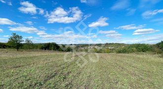 Teren intravilan 5995 mp de vanzare in Hidiselu de Sus