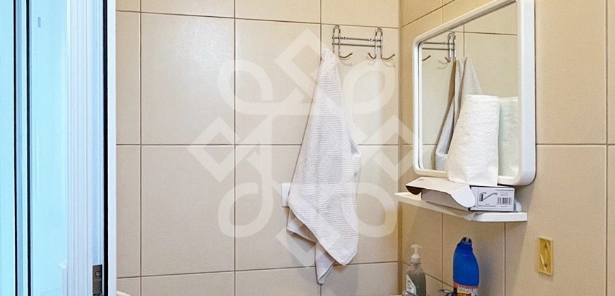 Apartament la casa de vanzare 88 mp si curte proprie in Iosia
