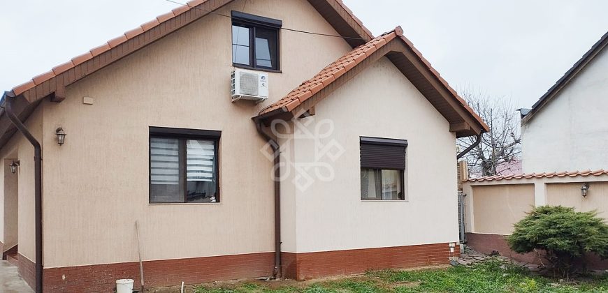 Casa 4 camere, 414mp teren, zona stadion municipal Oradea