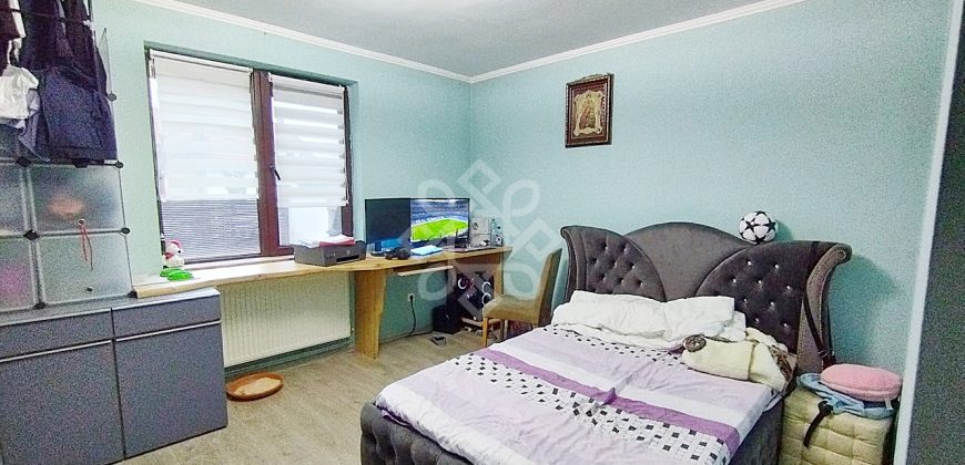 Casa 4 camere, 414mp teren, zona stadion municipal Oradea