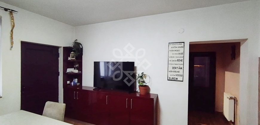 Casa 4 camere, 414mp teren, zona stadion municipal Oradea