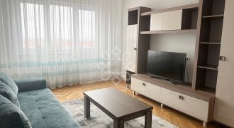 Apartament 3 camere de inchiriat B-dul Magheru Oradea